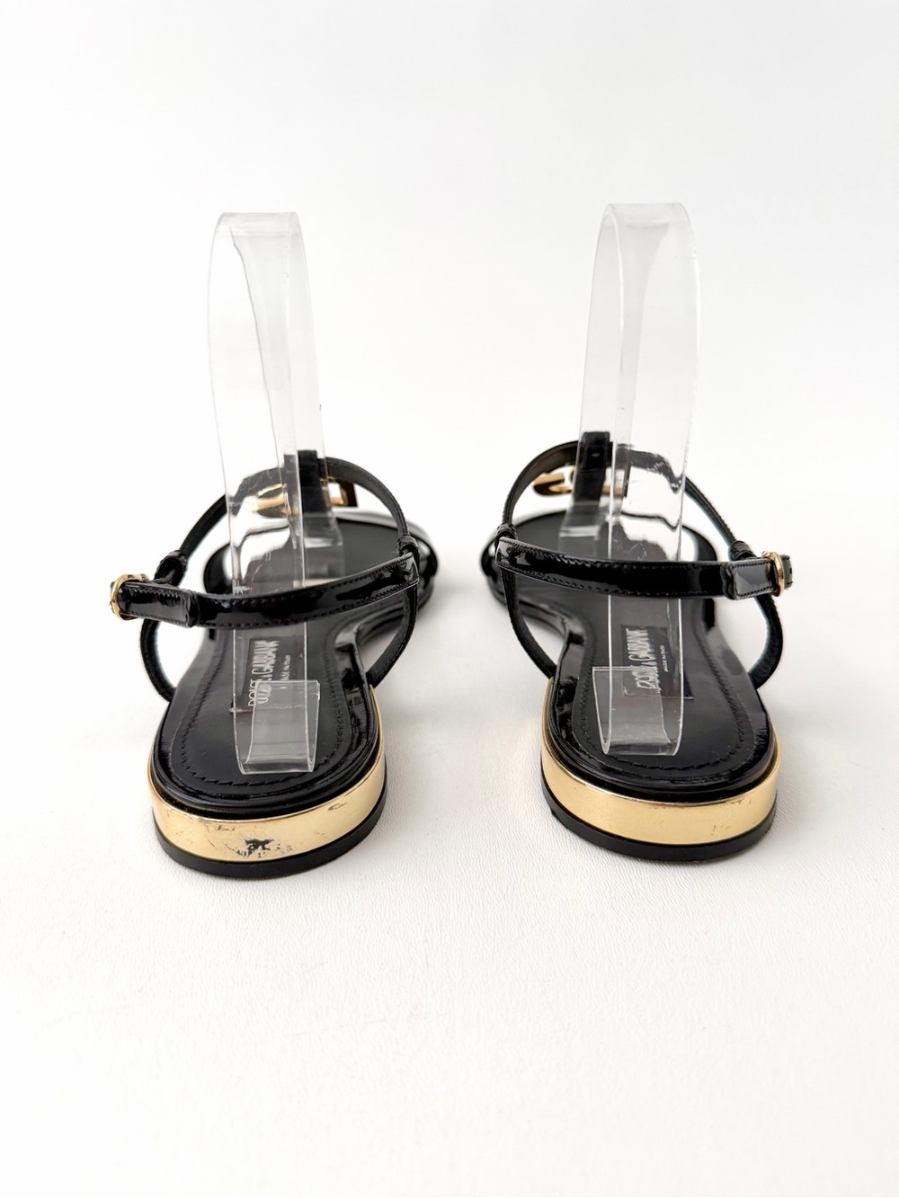 DOLCE & GABBANA | Black Patent DG Gold Logo Flat Sandals Ankle Strap EU 38.5 - Picture 8 of 13